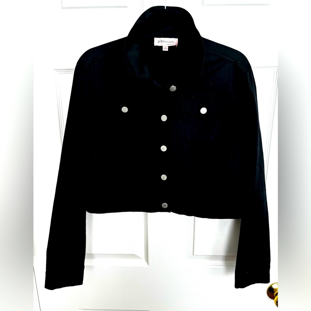 NWOT  PHILOSOPHY BLACK  CROPPED LONG SLEEVE METAL BUTTON NEUTRAL JACKET. SZ L